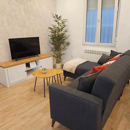 Apartamento Bilbaoアパートメント エクステリア 写真