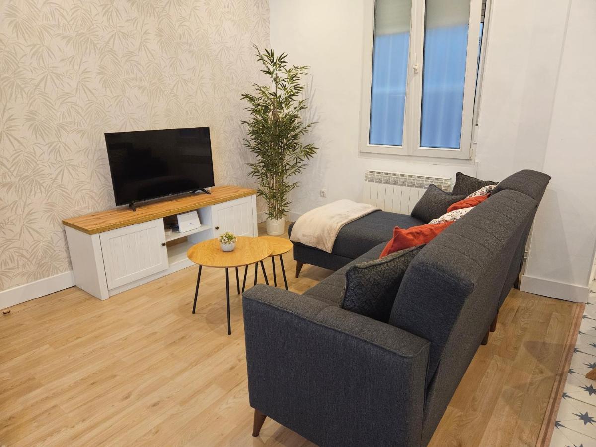 Apartamento Bilbaoアパートメント エクステリア 写真